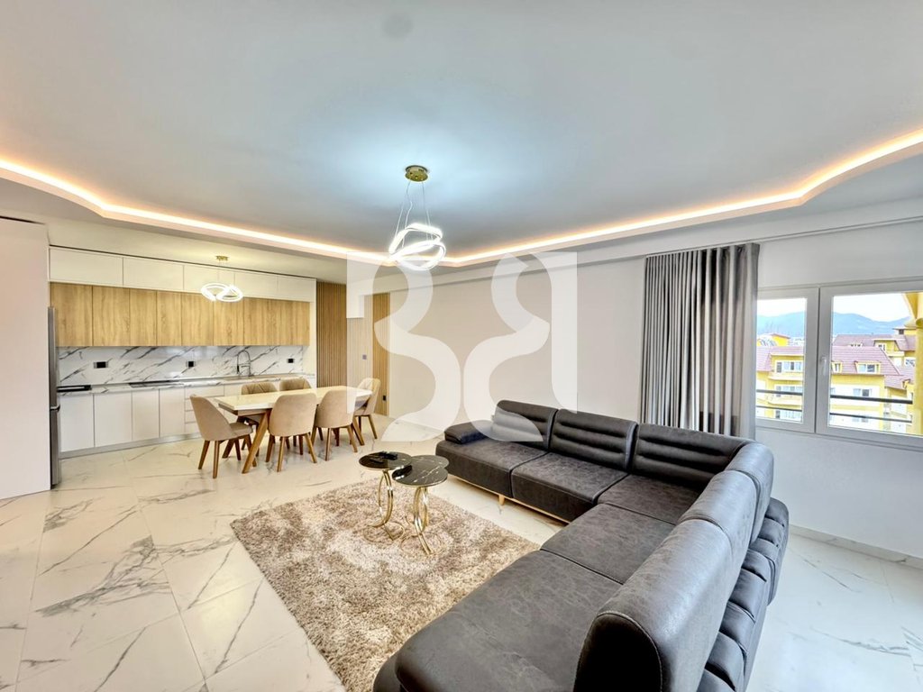 APARTAMENT 2+1+2 + PARKING ME QIRA PRANE LIQENIT TE FARKES REZIDENCA LAKELAND* 2