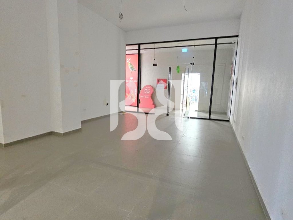 AMBIENT BIZNESI ME QIRA NE GARDEN BUILDING, RRUGA E KAVAJES 3