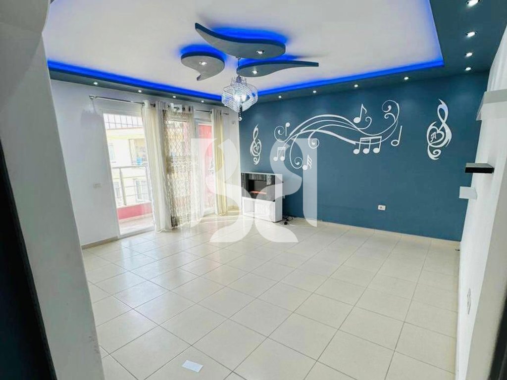 SHITET APARTAMENT 2+1 ASTIR RRUGA SOKRAT MIHO* 2