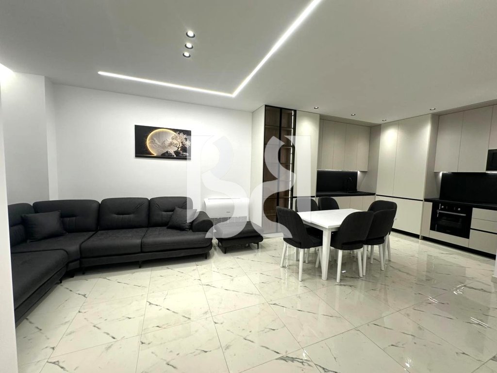 Apartament 2+1+2 me Qira në Aura Residence pranë Universitetit Zoja e Këshillit të Mirë – Tiranë*