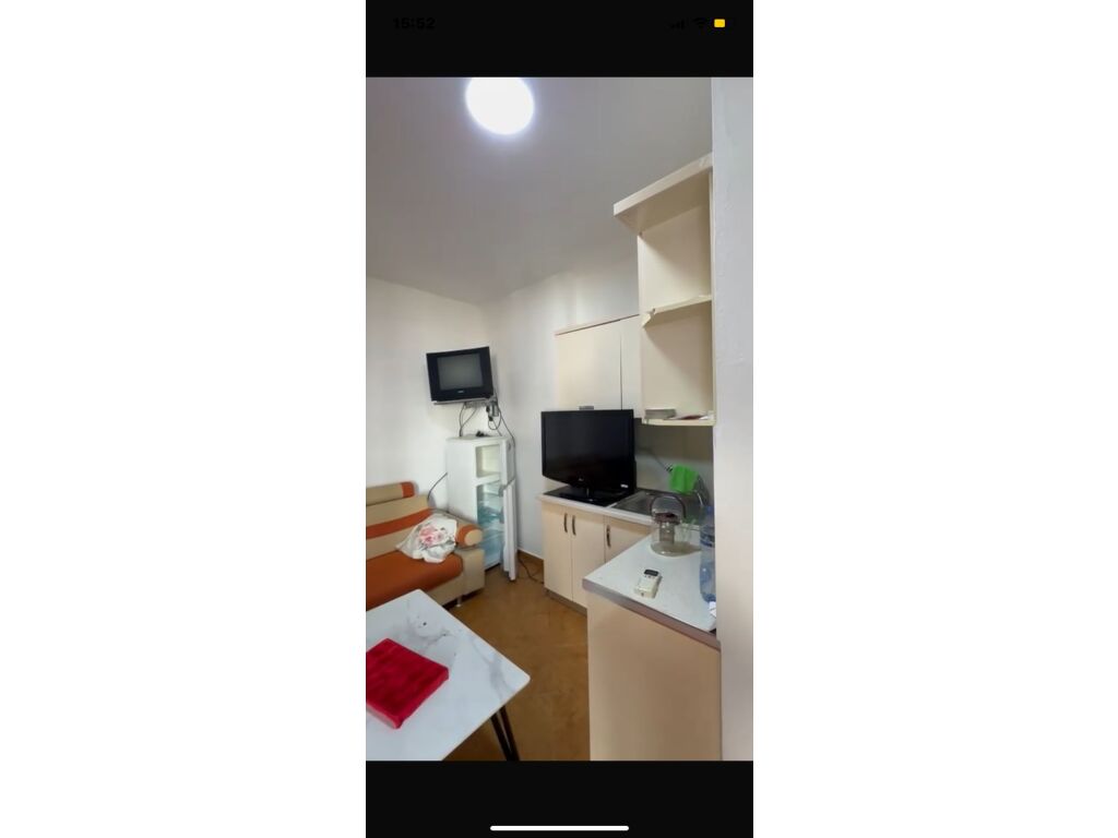 SHITET APARTAMENT 1+1 NE SHENGJIN