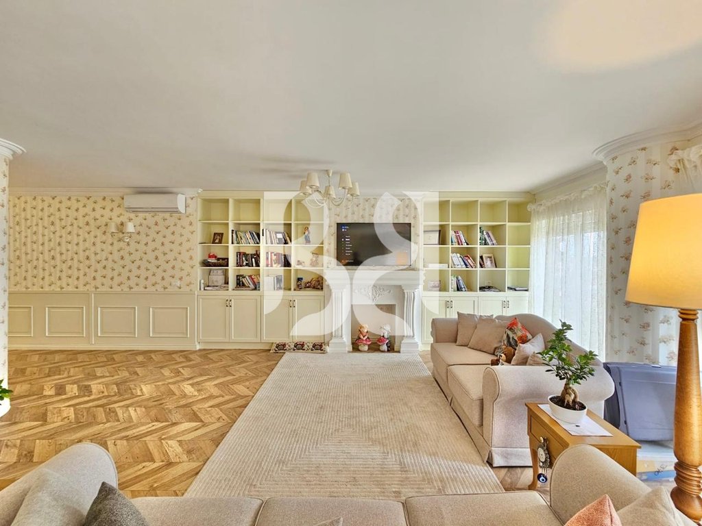 APARTAMENT 2+1+2 TUALETE+BALLKON ME QIRA KODRA E DIELLIT 2* 2