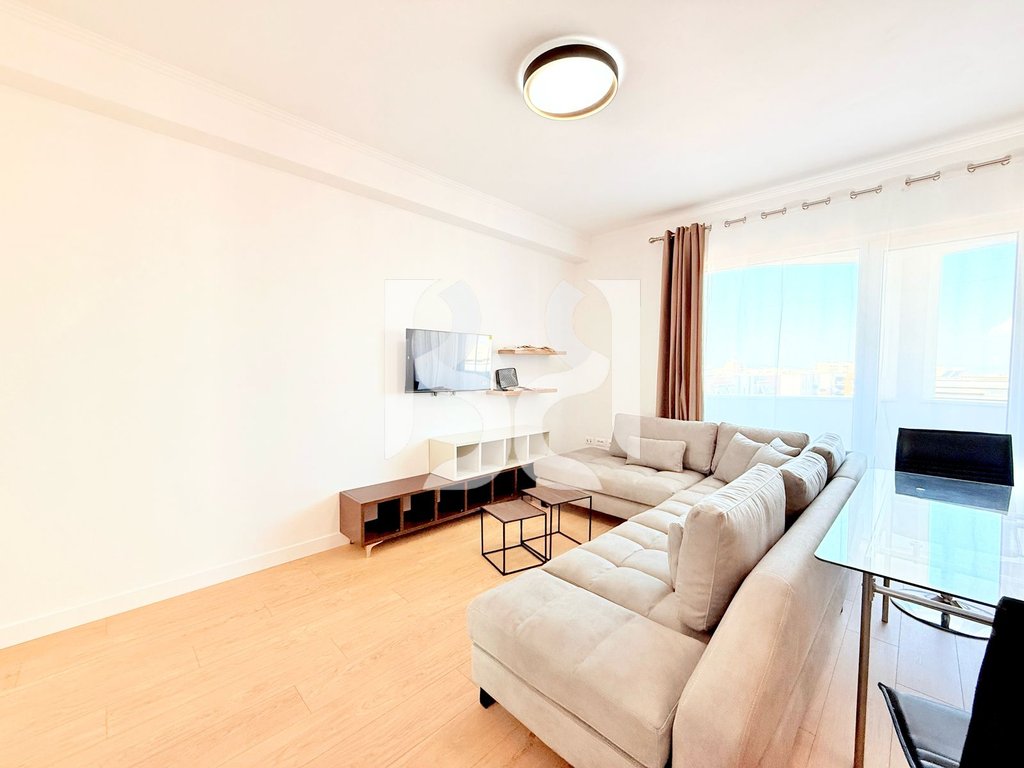 APARTAMENT ME QIRA 2+1+POST PARKIMI TE RIVER RESIDENCE PRANE GREEN CITY,ASTIR 3