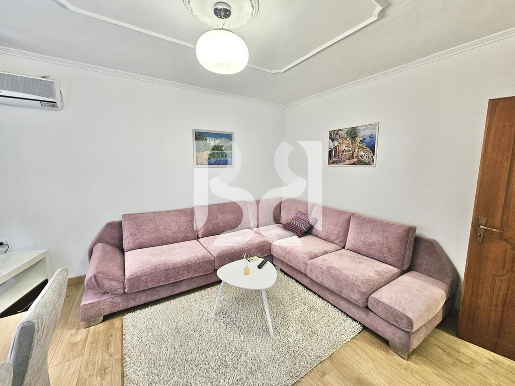 APARTAMENT 1+1 ME QIRA MYSLYM SHYRI, PRANE SHKOLLES ARBERN BORCI 2