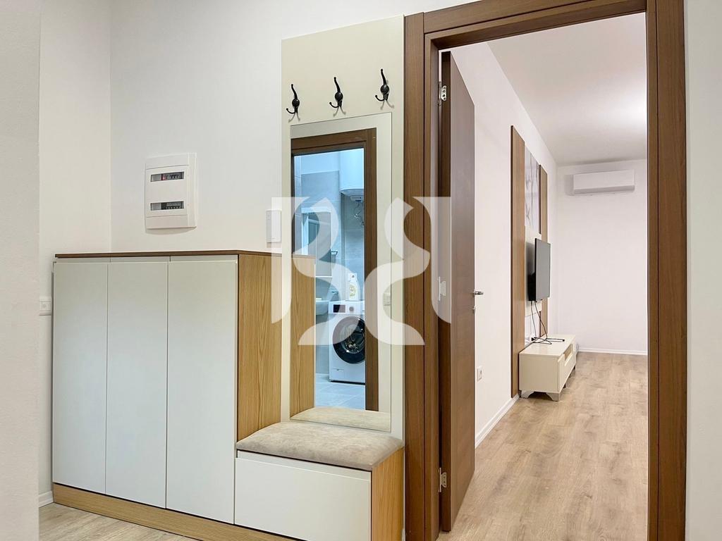 APARTAMENT ME QIRA 2+1+2 FARMACIA 10 70,000 LEKE 4