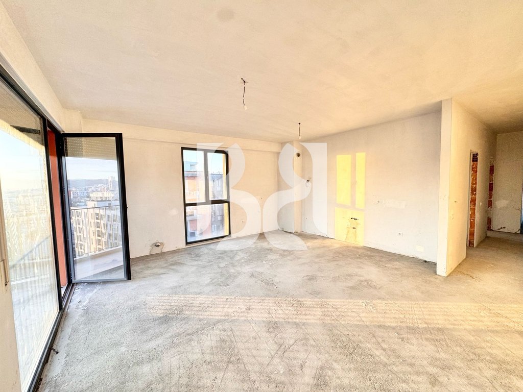 APARTAMENT 3+1+2+1 BALLKONE +VERANDE TE KOMPLEKSI ASL-S PRANE SPITALIT NENE TEREZA ,XHAMLLIK 2