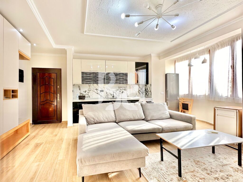 JAPIM APARTAMENT ME QIRA 2+1 TE ISHFUSHA E AVIACIONIT 3