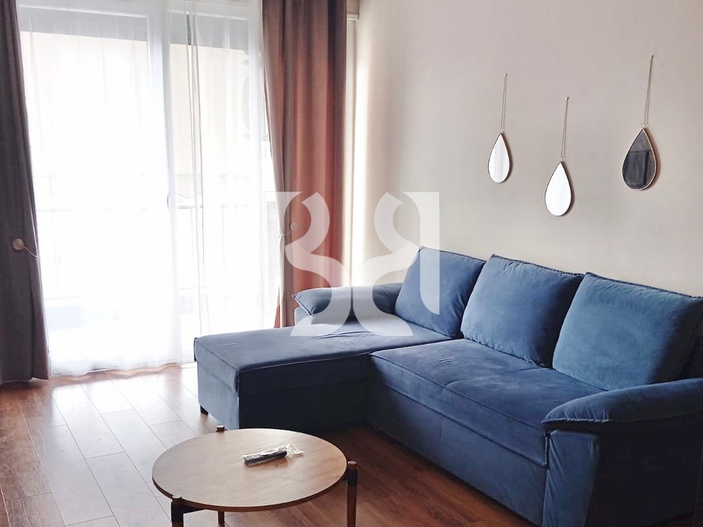 APARTAMENT ME QERA 1+1 RRUGA 5 MAJI 2