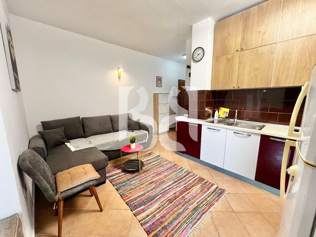 APARTAMENT 1+1 ME QIRA, RR. 5 MAJI, PRANE CONCORD