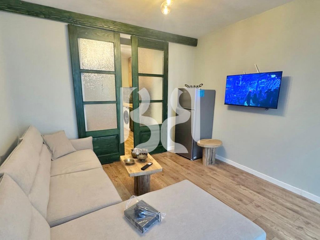SHITEN 2 APARTAMENT GATI PER B*B NE POGRADEC 115,000 EURO*
