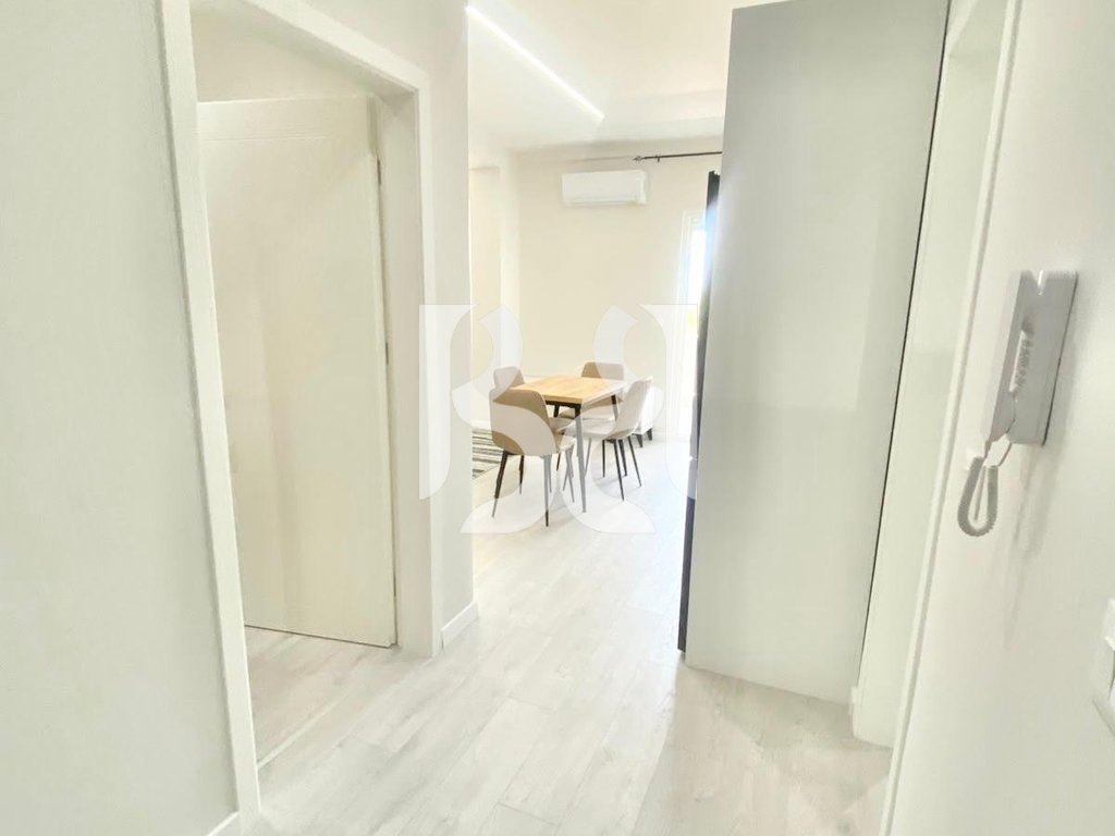 APARTAMENT ME QERA 2+1+PARKIM TE KODRA E PRIFTIT 4