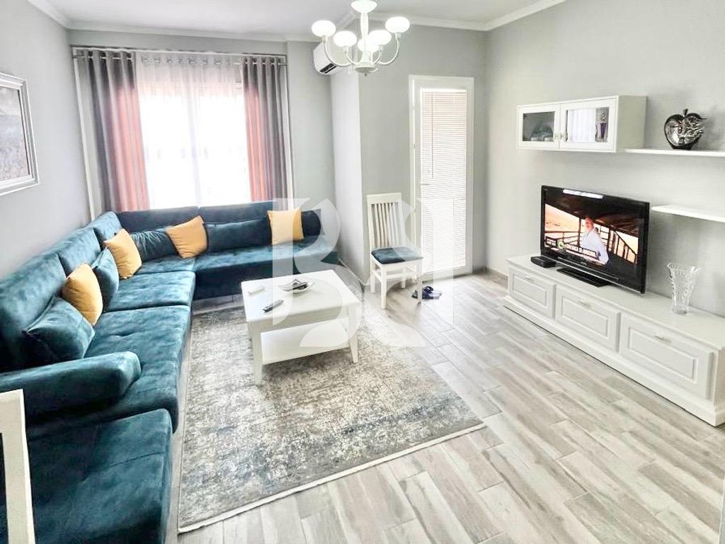 APARTAMENT 1+1 ME QIRA TEK KOMPLEKSI VIND, ALI DEMI*
