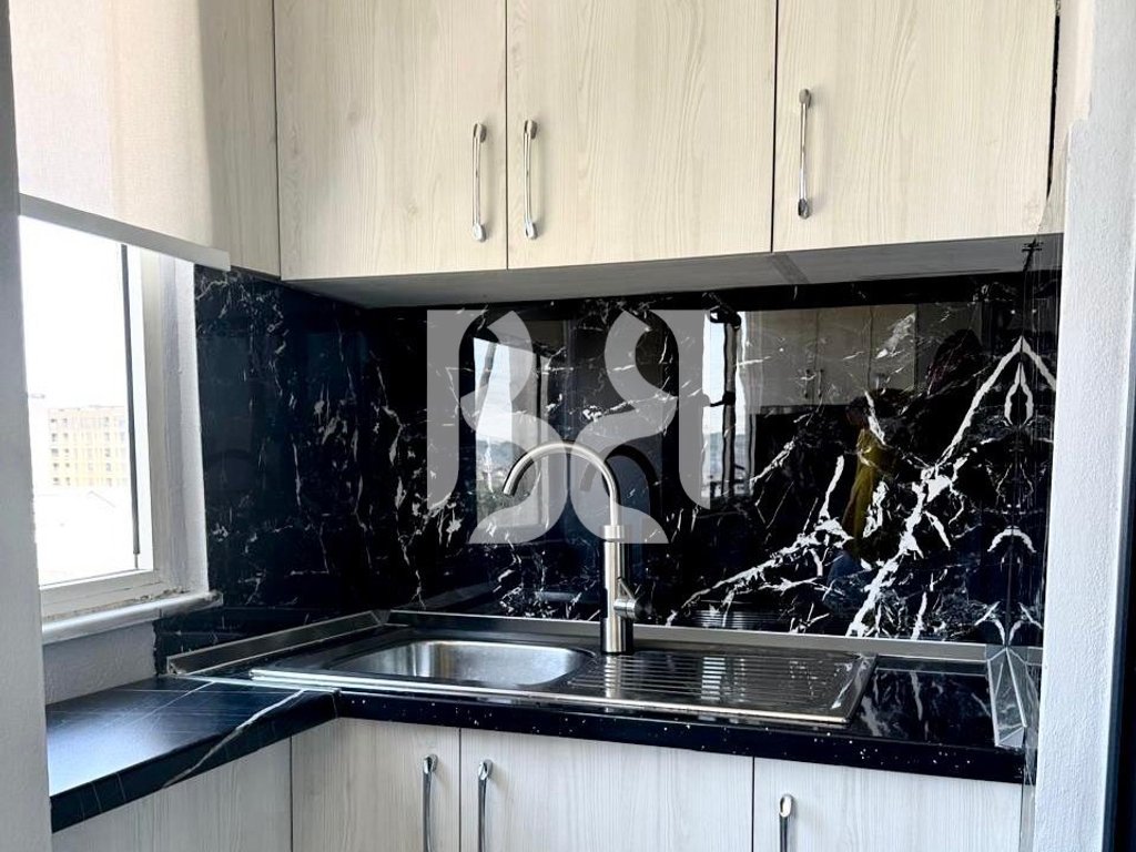 *APARTAMENT 2+1 ME QIRA, MATERNITETI I RI 4