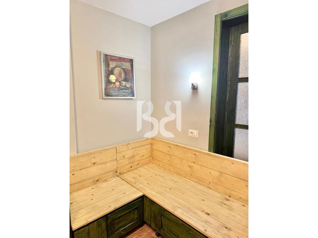 SHITEN 2 APARTAMENT GATI PER B*B NE POGRADEC 115,000 EURO*