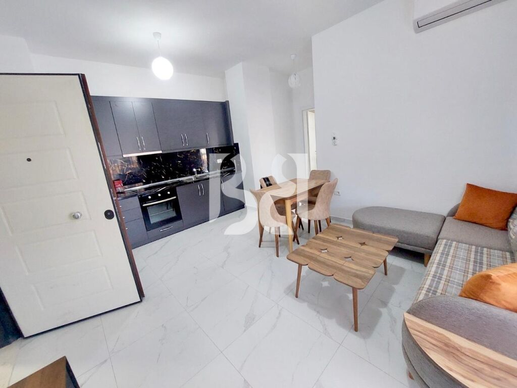 JAPIM APARTAMENT ME QIRA 1+1+POST PARKIMI TE FUSHA E AVIACIONIT 3