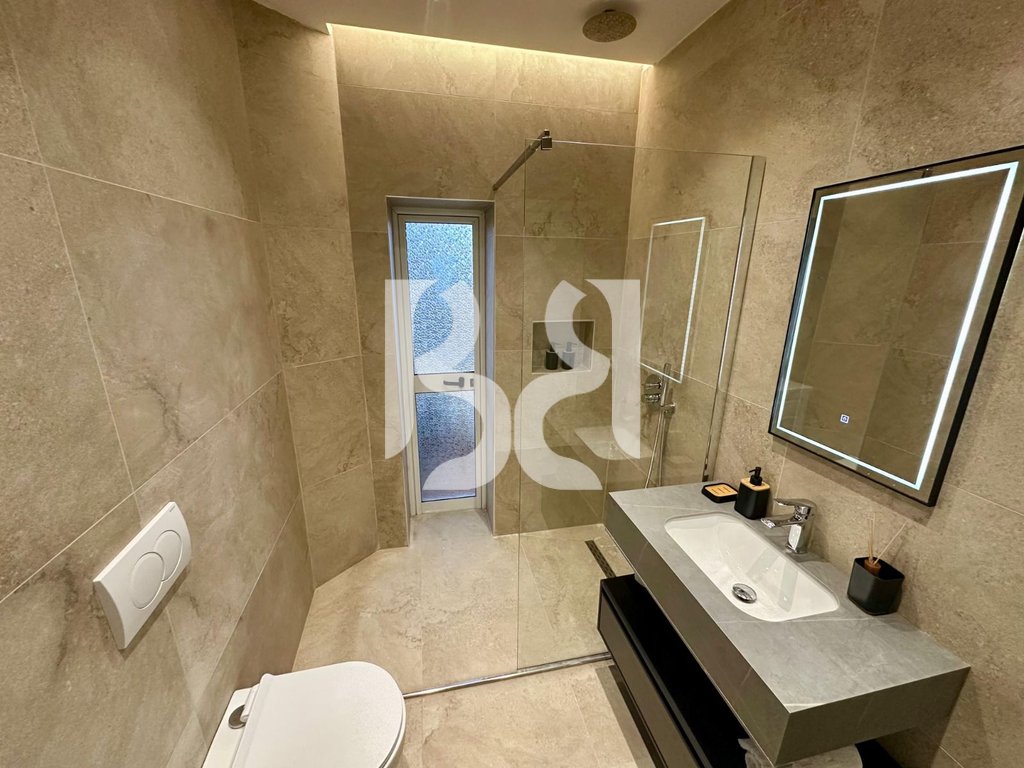 Apartament 2+1 Per Qera ?Bulevardi Bajram Curri 4