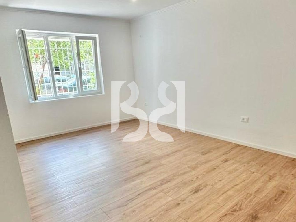APARTAMENT 2+1 PER SHITJE NE VARI I BAMIT