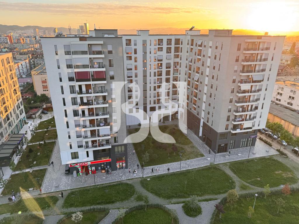 APARTAMENT 3+1+2+1 BALLKONE +VERANDE TE KOMPLEKSI ASL-S PRANE SPITALIT NENE TEREZA ,XHAMLLIK