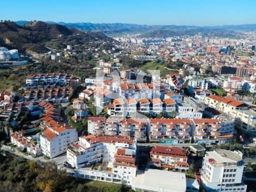 APARTAMENT 2+1 NË SHITJE NË ZONËN KODRA E DIELLIT 3