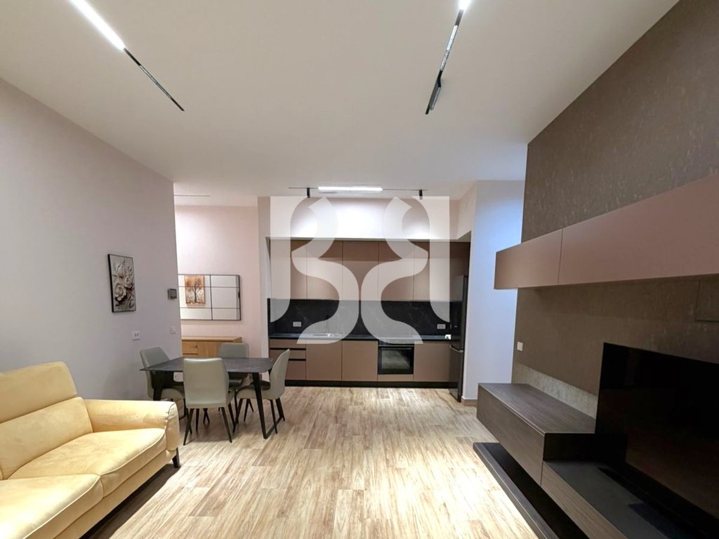 APARTAMENT 1+1+VERANDE ME QIRA NE DELIJORGJ