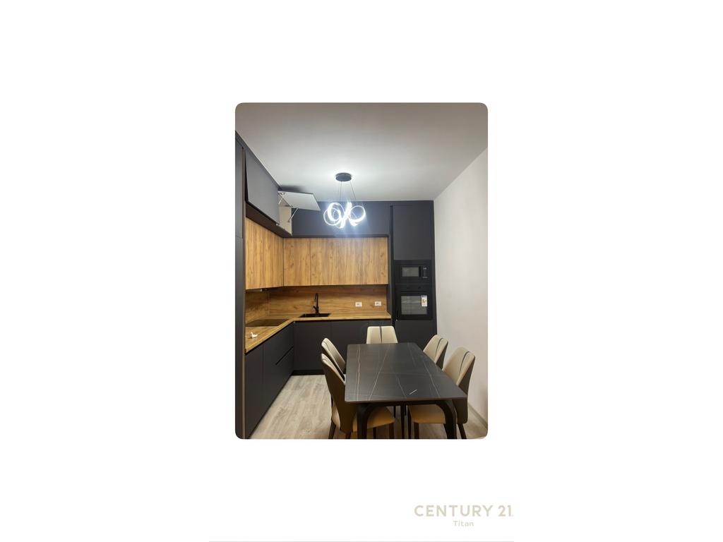 Apartament modern 2+1+2 per qira te “Xheluks Residence”