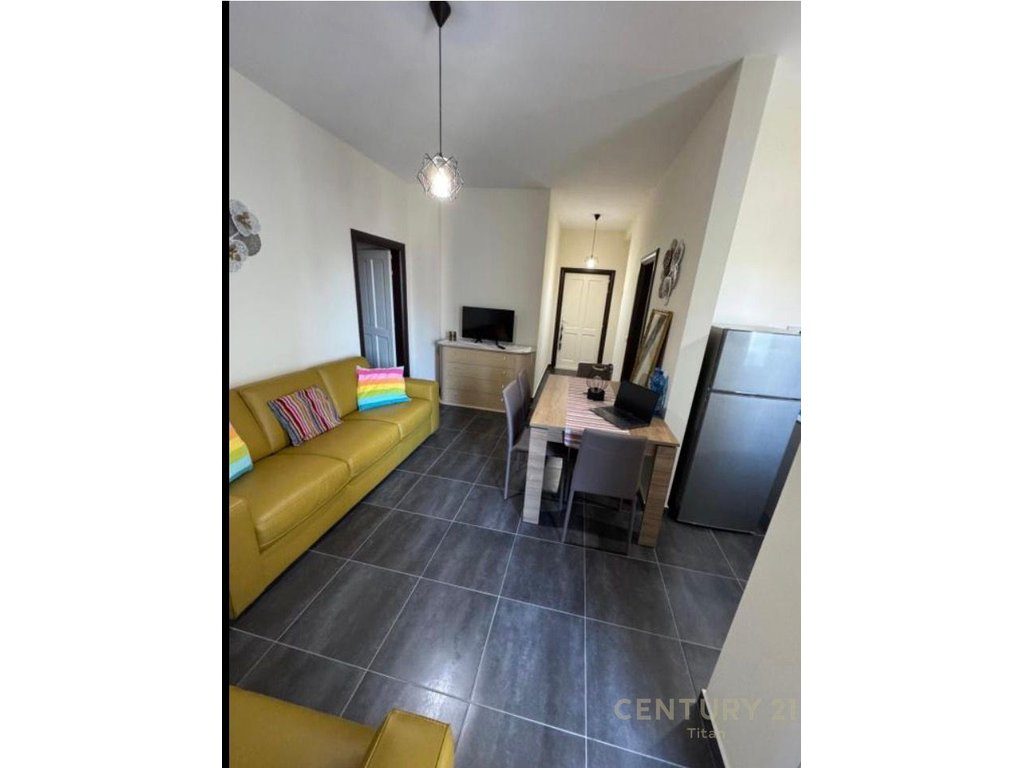SHITET APARTAMENT 1+1 NE GJIRIN E LALZIT