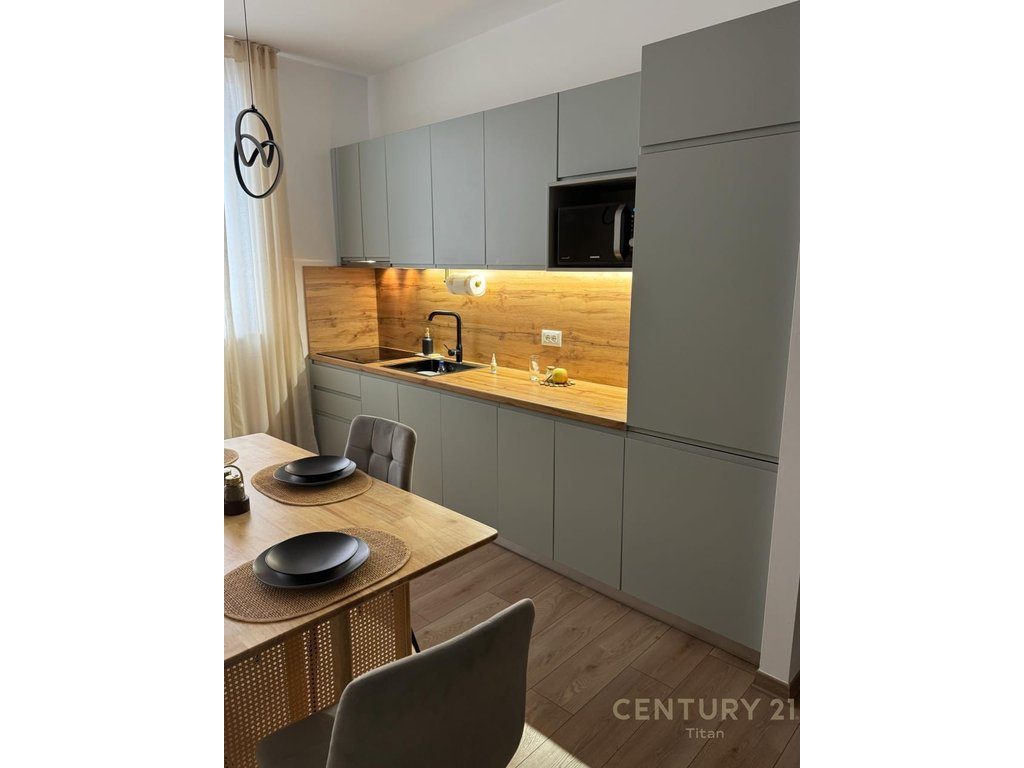Apartament modern 2+1 per qira ne Qender