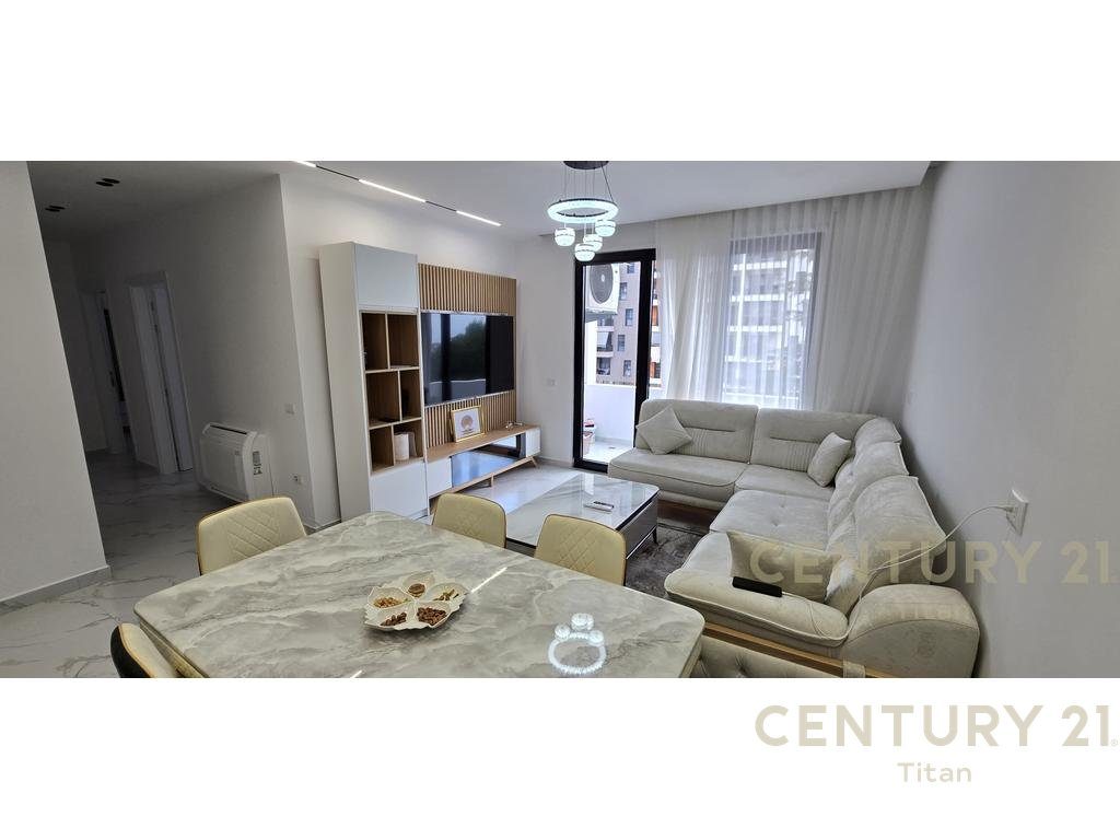 JEPET ME QIRA APARTAMENT 3+1+2 TE RRUGA "DON BOSKO" 2
