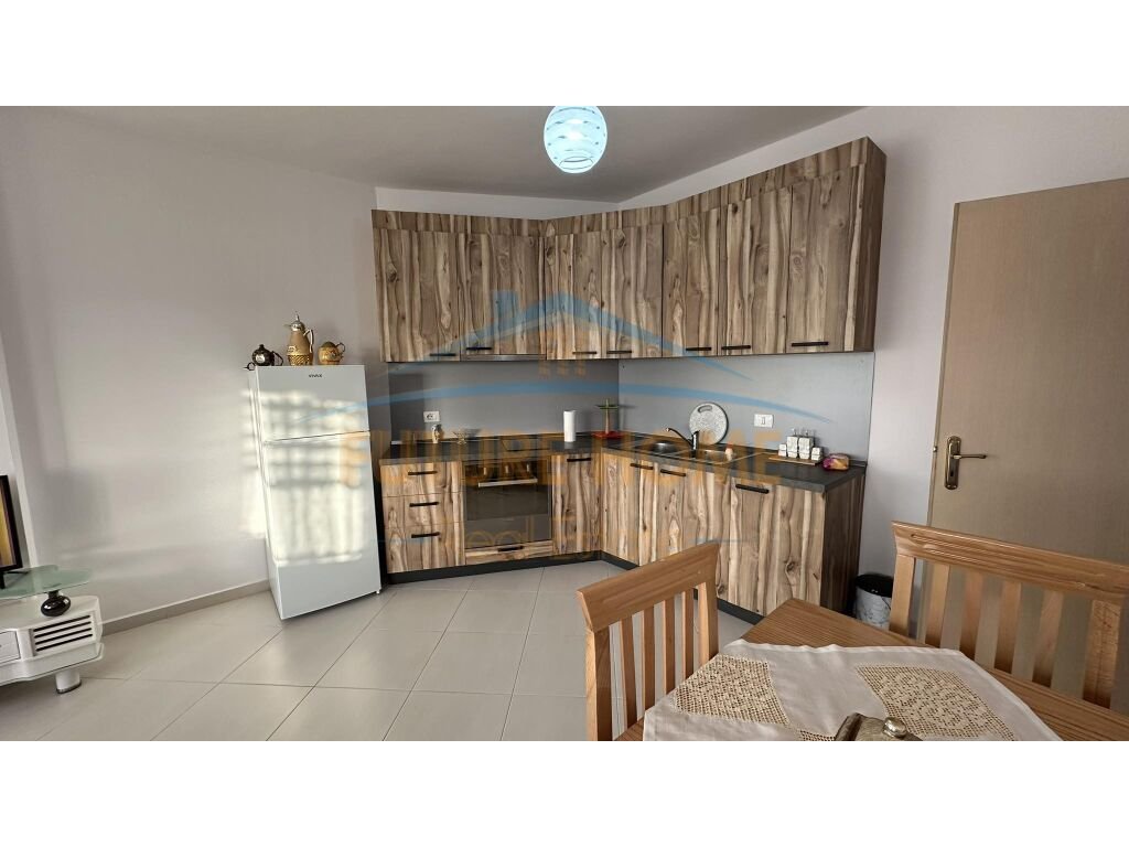 Shitet, Apartament 1+1, Yzberisht, Tiranë 2