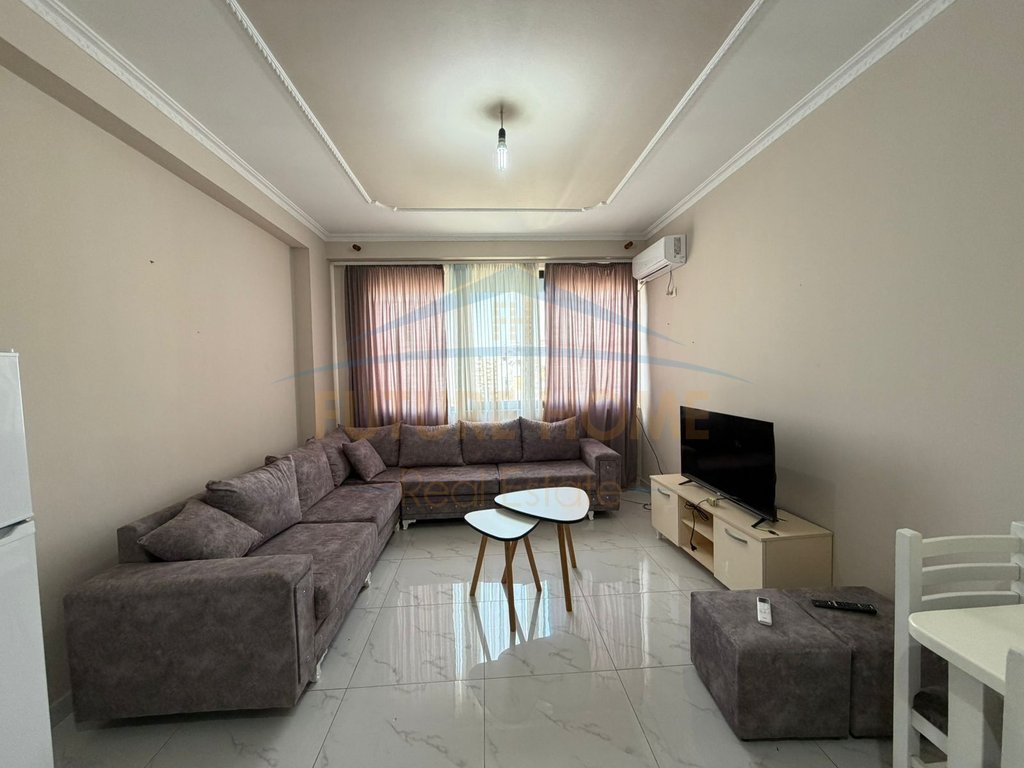 Shitet, Apartament 2+1, Unaza e Re, Tiranë