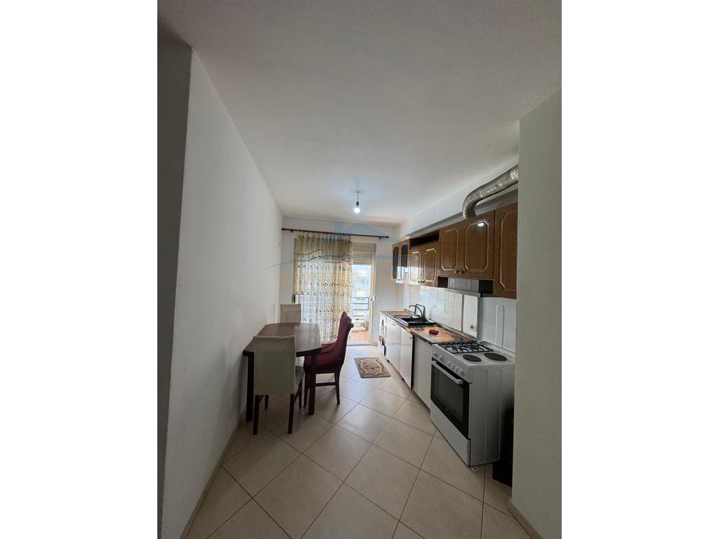 Qera, Apartament 2+1, Unaza e Re