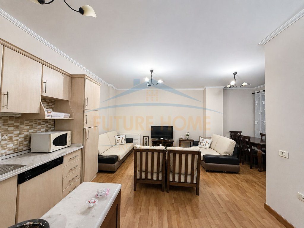 Qera, Apartament 2+1, Rruga e Barrikadave, Tiranë 2