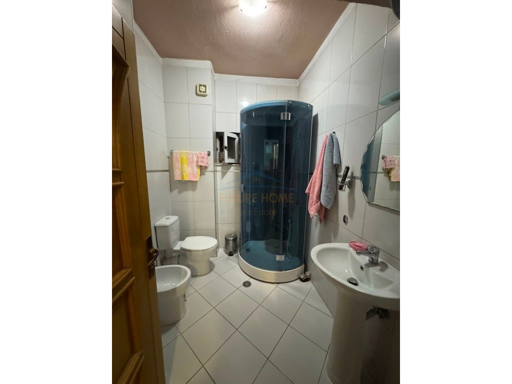 Shitet, Apartament 2+1, Ish-Nisharaku, Bulevardi Gjergj Fishta