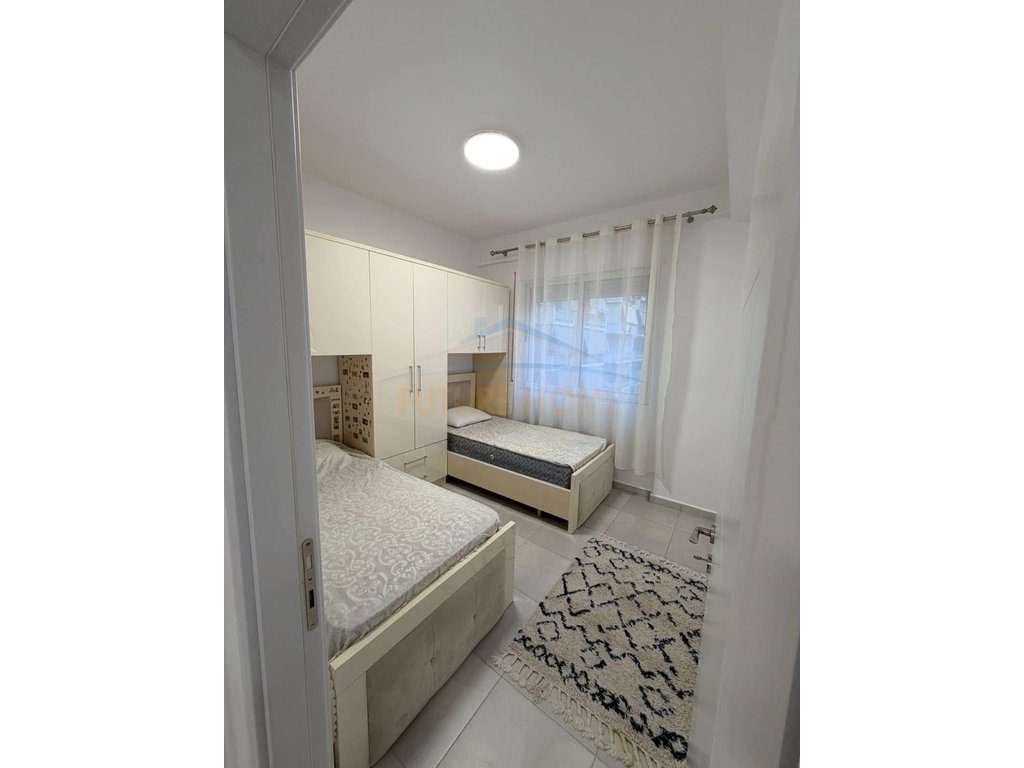 Qera, Apartament 2+1, Golden Park Tirana