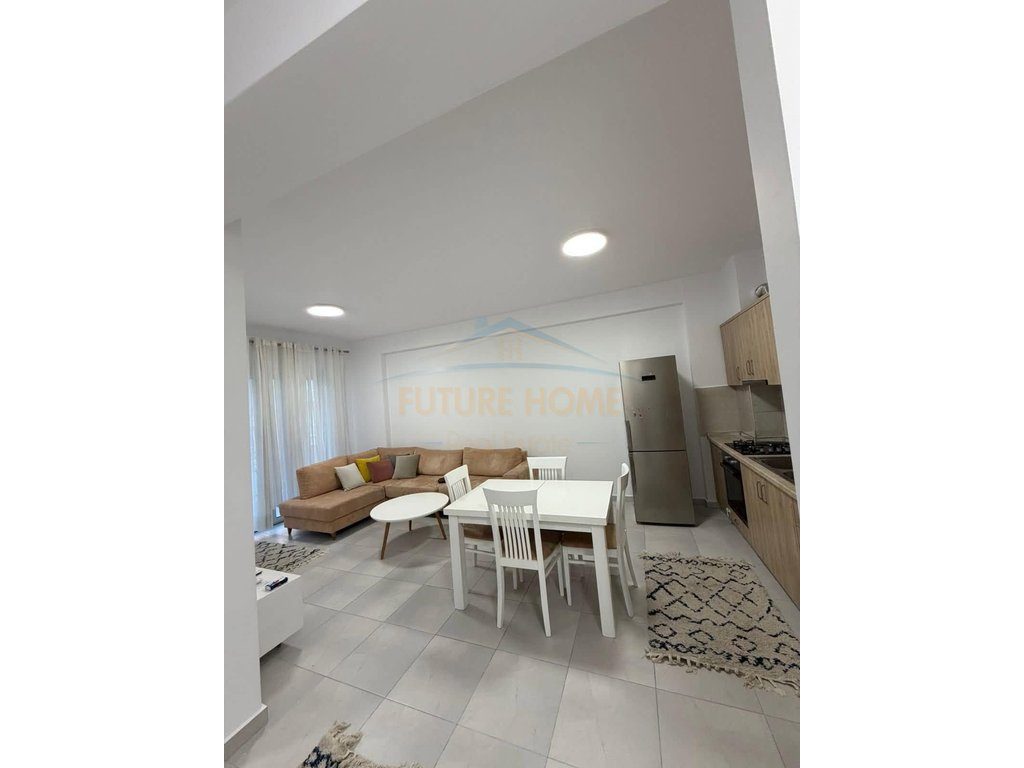 Qera, Apartament 2+1, Golden Park Tirana