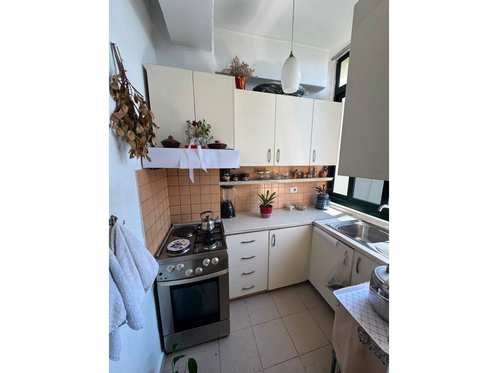 Shitet, Apartament 2+1, Ish-Nisharaku, Bulevardi Gjergj Fishta