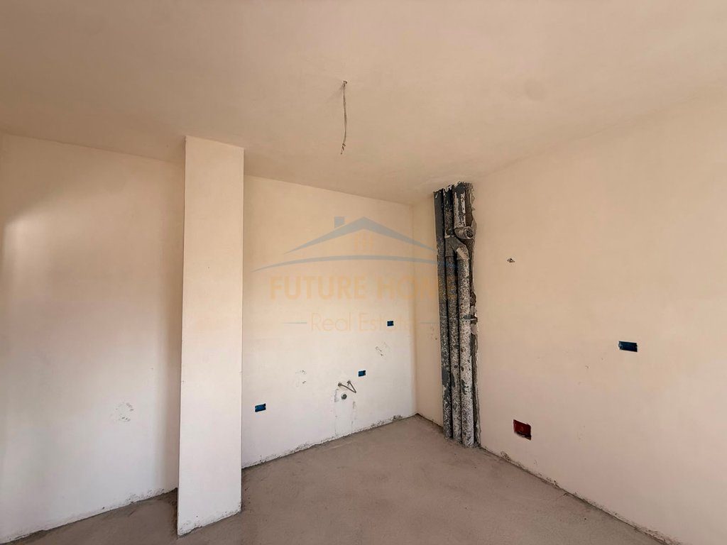 Shitet, Apartament 1+1, "Residenca Platinium II", Paskuqan, Tirane. 4