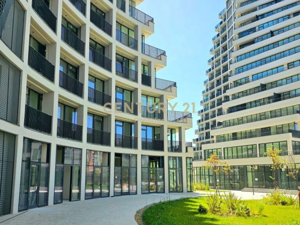 NJESI KOMERCIALE NE SHITJE "LAKE VIEW", RESIDENCE!