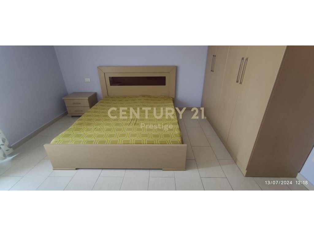 APARTAMENT 2+1+2 ME QIRA, PRANE QYTET STUDENTIT, TIRANE! 4
