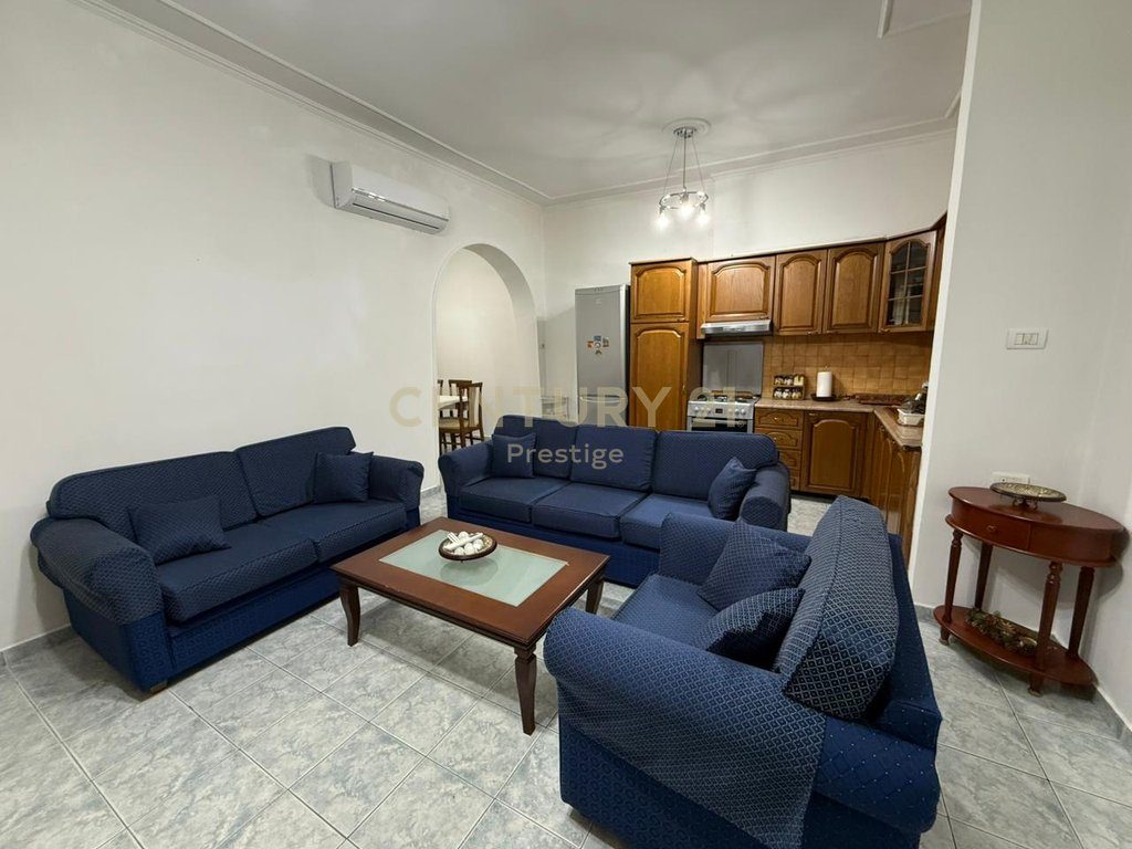 APARTAMENT 2+1 ME QIRA ISH-BLLOKU, TIRANE!