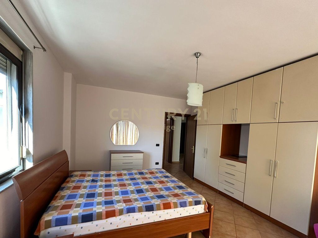 APARTAMENT 2+1 ME QIRA PERBALLE KOMPLEKSIT DELIJORGJI! 4