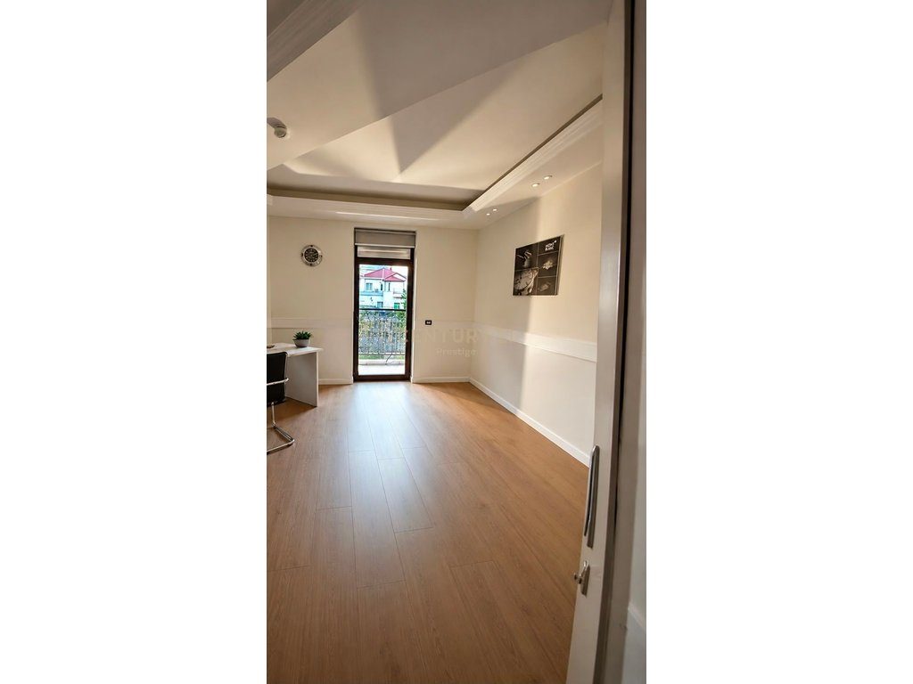APARTAMENT NË SHITJE – ISH BLLOKU! 2