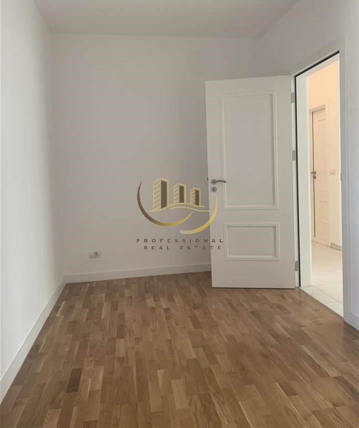 Banesë Zyre me qira në Aktash 2