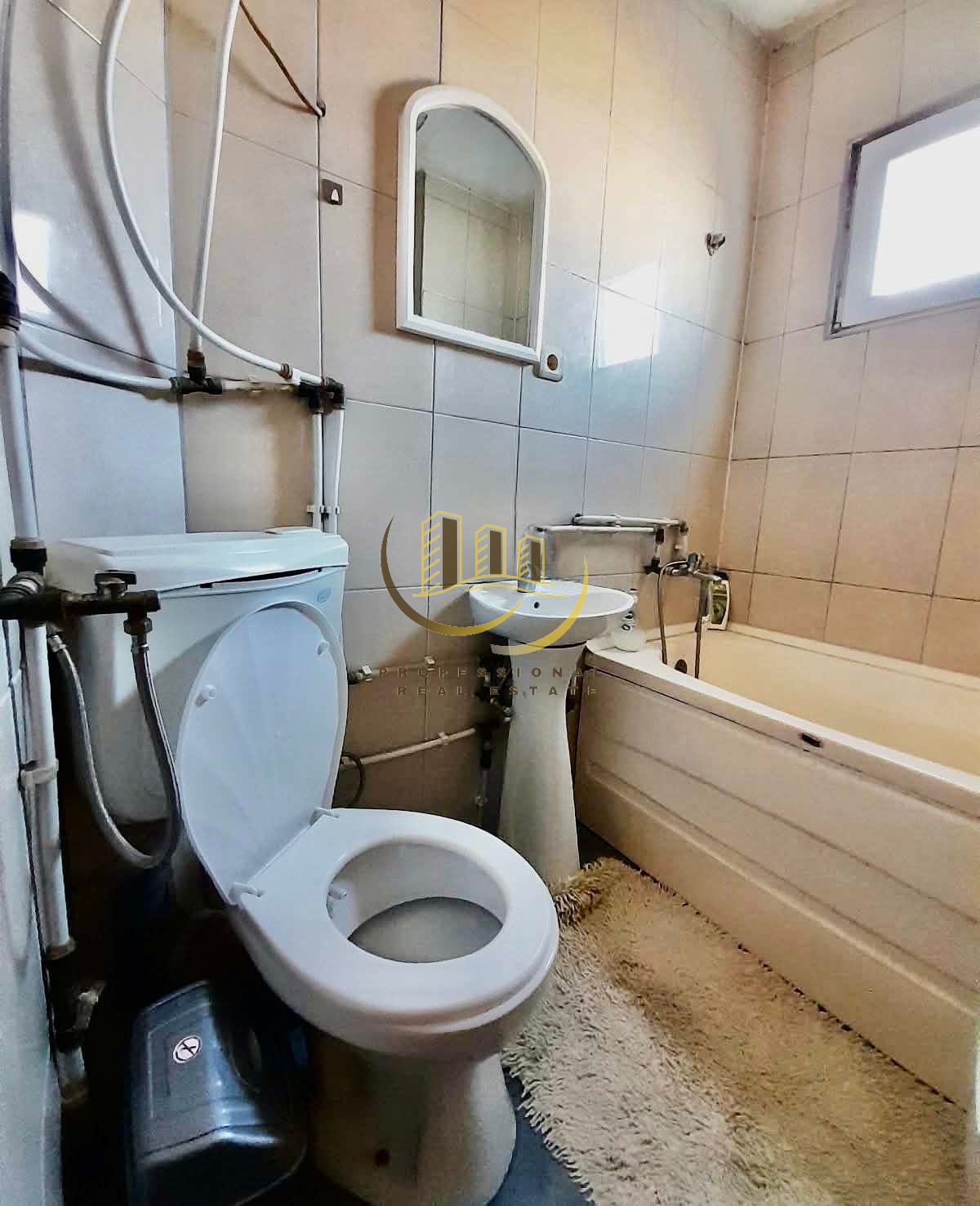 Banesë me qira në Bregun e Diellit 3