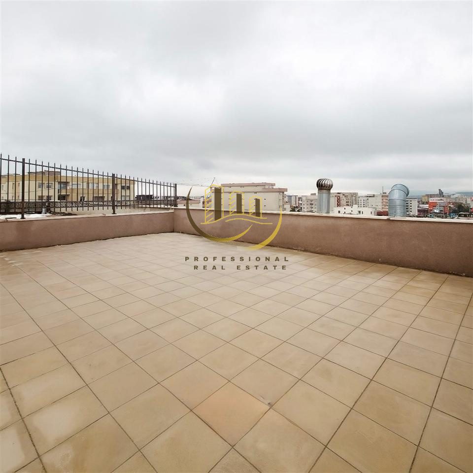 Penthouse Zyre me qira në Fushë Kosovë