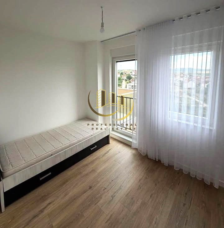Banesë me qira në Lagjën Kodrina 4