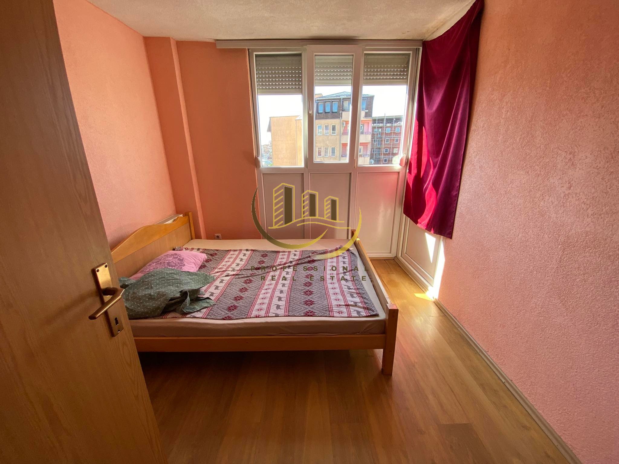 Banesë me qira në Qendër 4