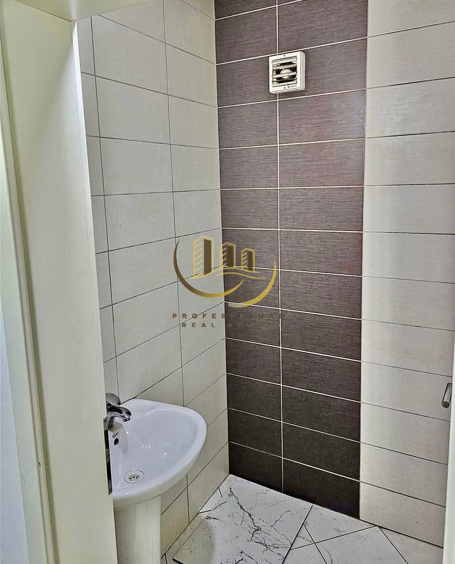 Banesë me qira në Bregun e Diellit 4