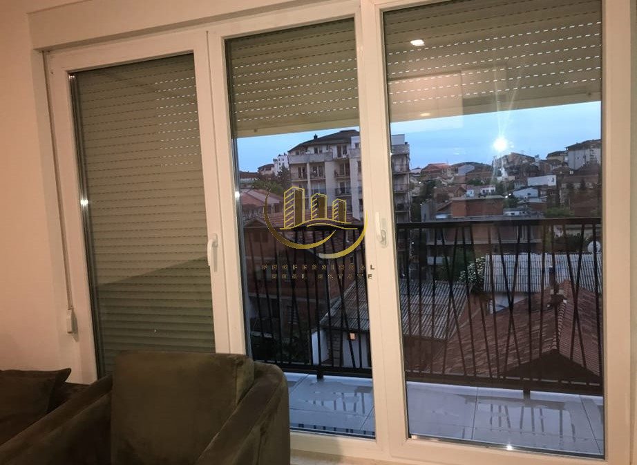 Banesë me qira te Muhaxherët 4